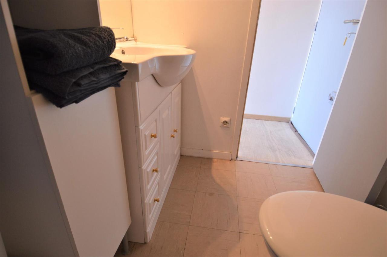Studio Avec Chambre - Balcon Et A 20M De La Mer Lägenhet Courseulles-sur-Mer Exteriör bild
