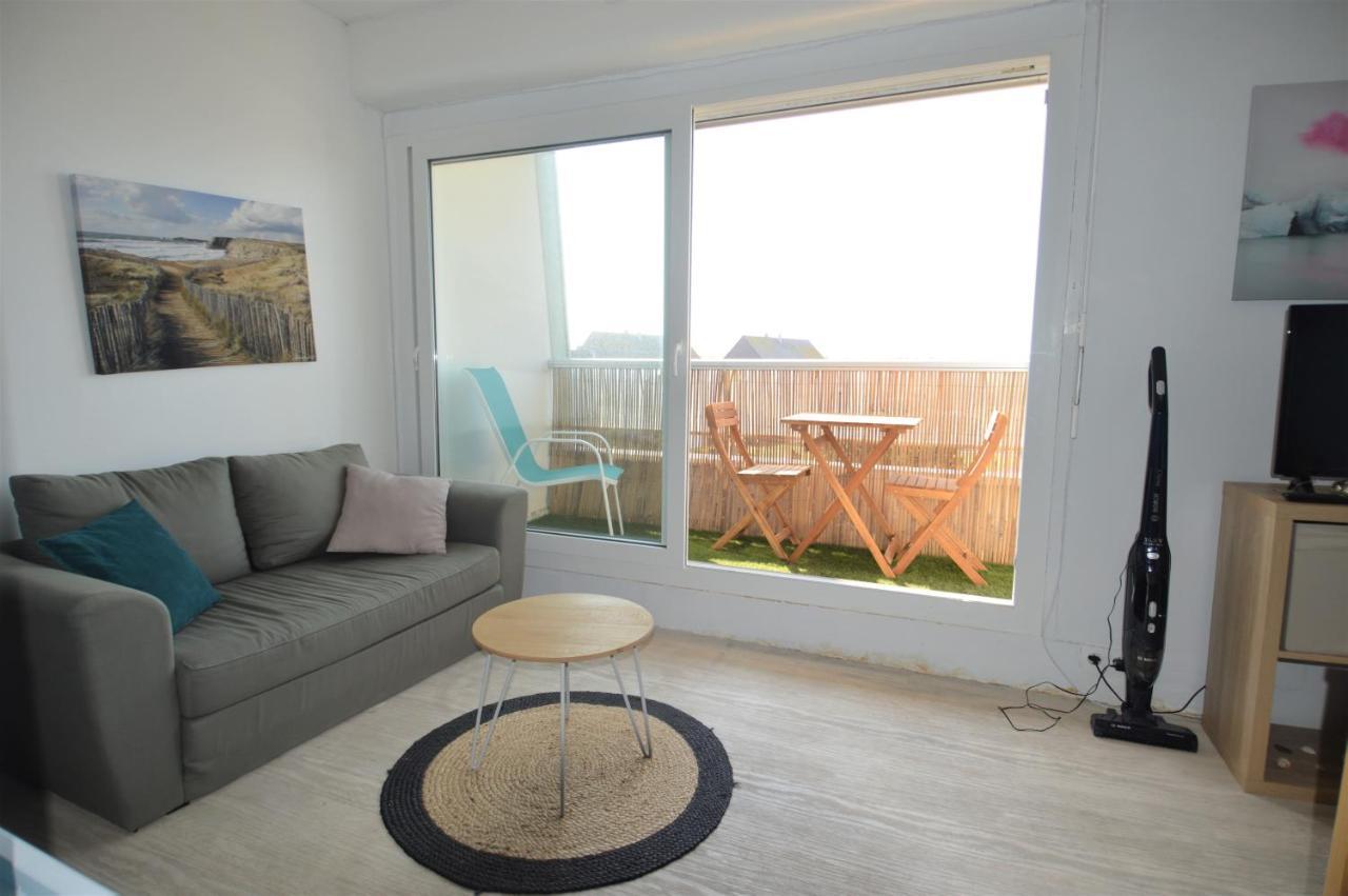 Studio Avec Chambre - Balcon Et A 20M De La Mer Lägenhet Courseulles-sur-Mer Exteriör bild