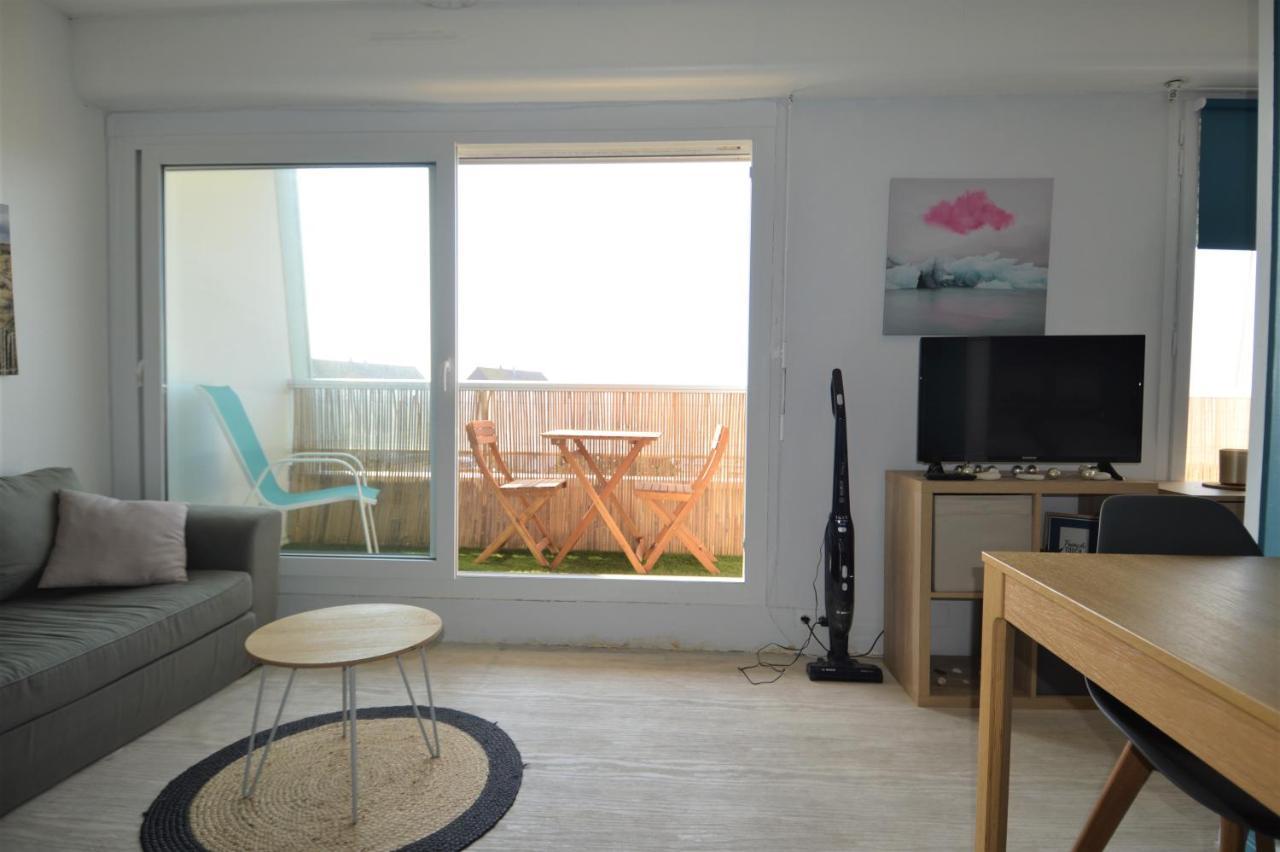 Studio Avec Chambre - Balcon Et A 20M De La Mer Lägenhet Courseulles-sur-Mer Exteriör bild