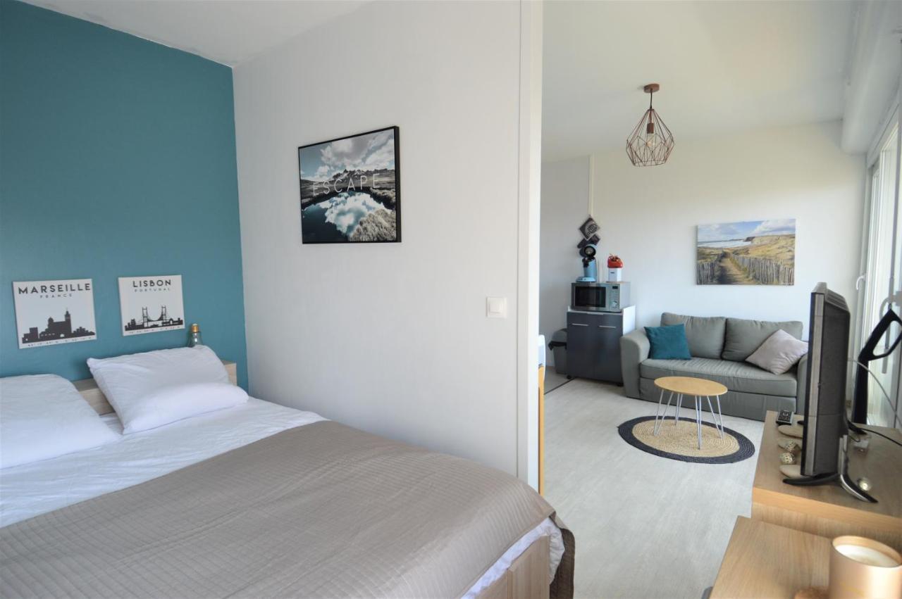 Studio Avec Chambre - Balcon Et A 20M De La Mer Lägenhet Courseulles-sur-Mer Exteriör bild