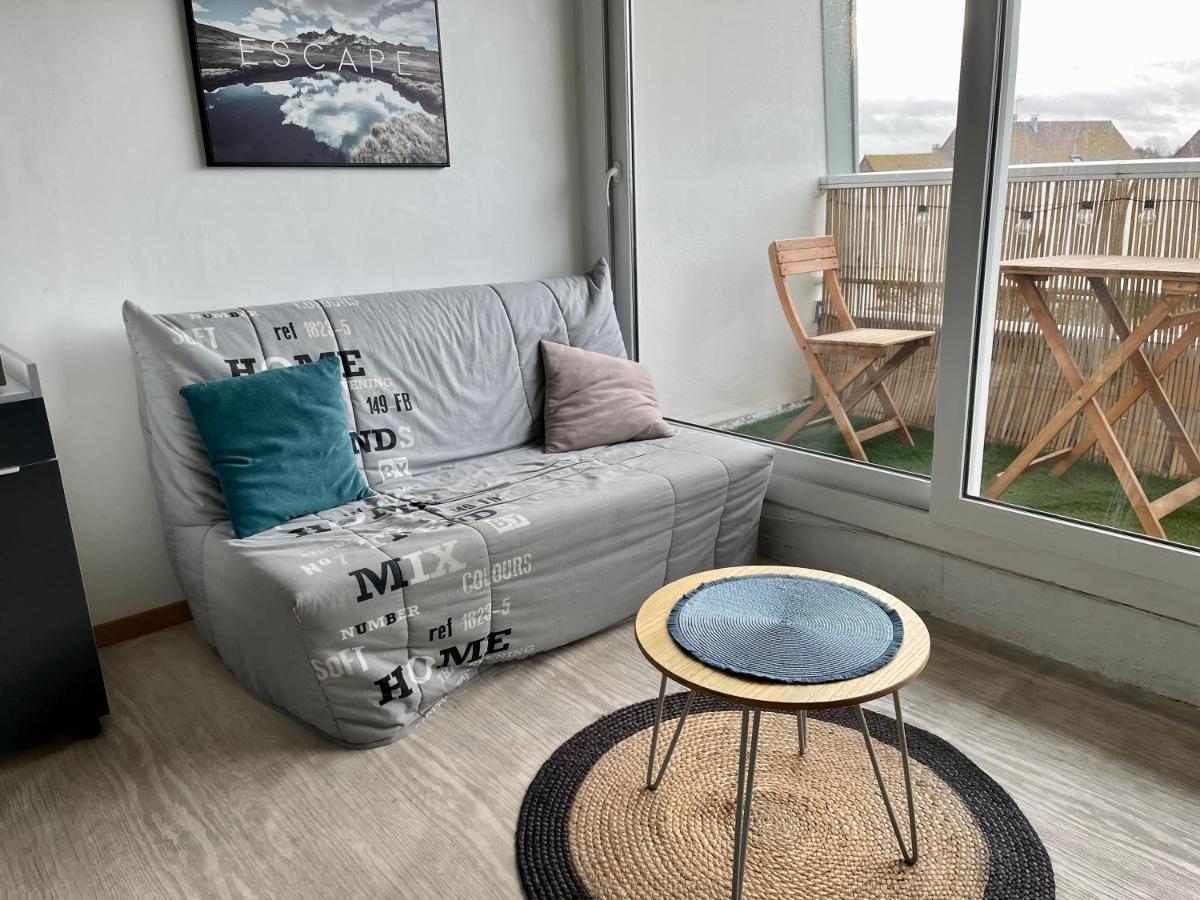 Studio Avec Chambre - Balcon Et A 20M De La Mer Lägenhet Courseulles-sur-Mer Exteriör bild